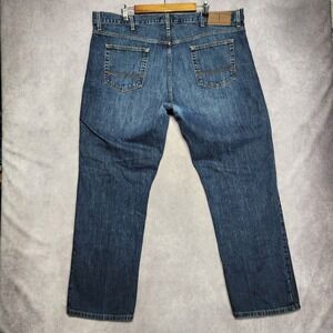 Tommy Hilfiger Classic Fit Mens Jeans size 42x32 Blue Denim Zipper Fly